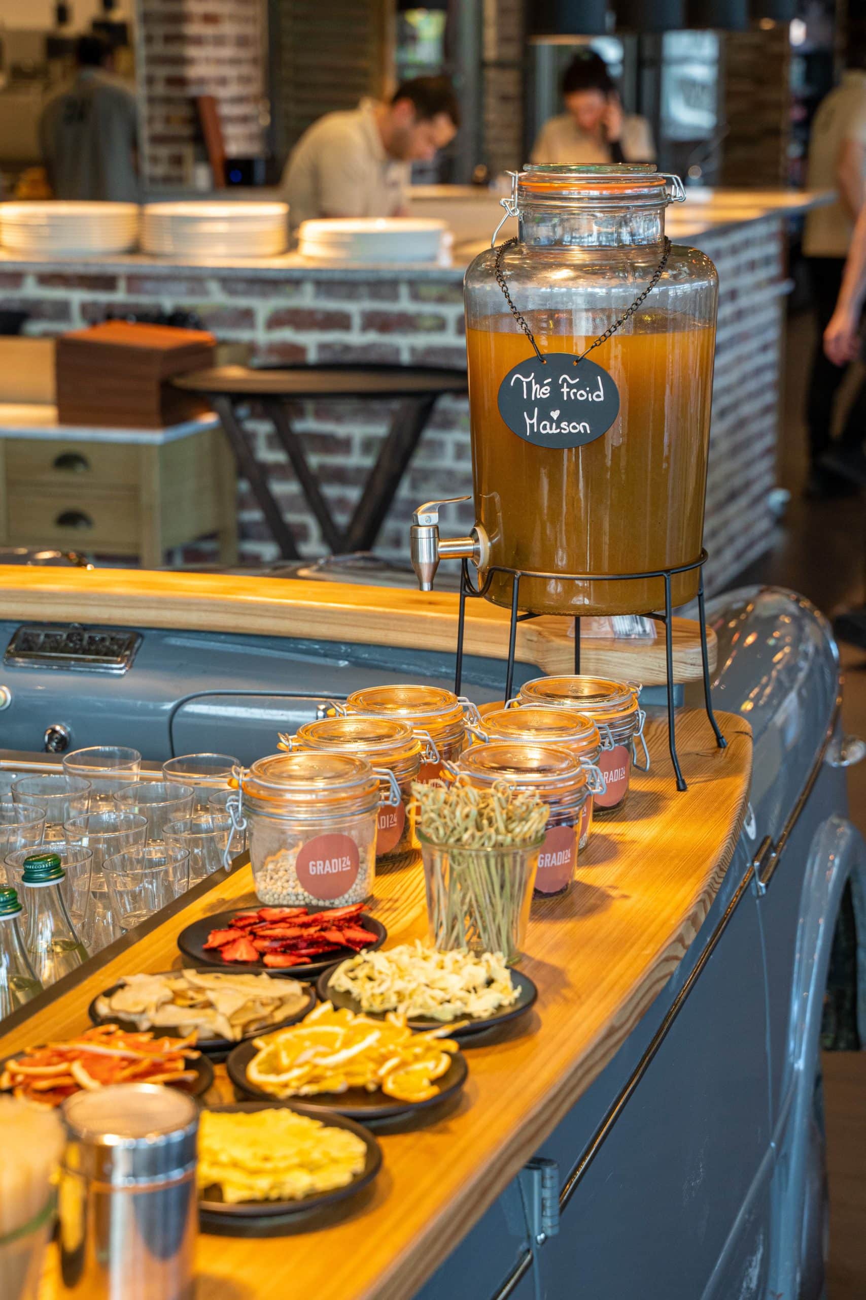 Gradi24 restaurant snack take-away afterwork ziplo